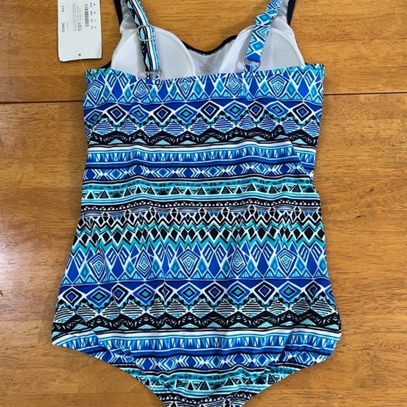 Penbrooke One Piece Swimsuit Tummy Control Soft Cup Summer Beach, Size 10 - Picture 10 of 10